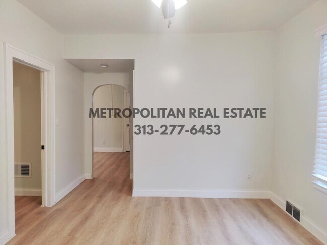 Photo - 22340 Park St