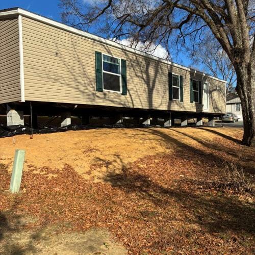 Building Photo - 928 Sharpe Rd