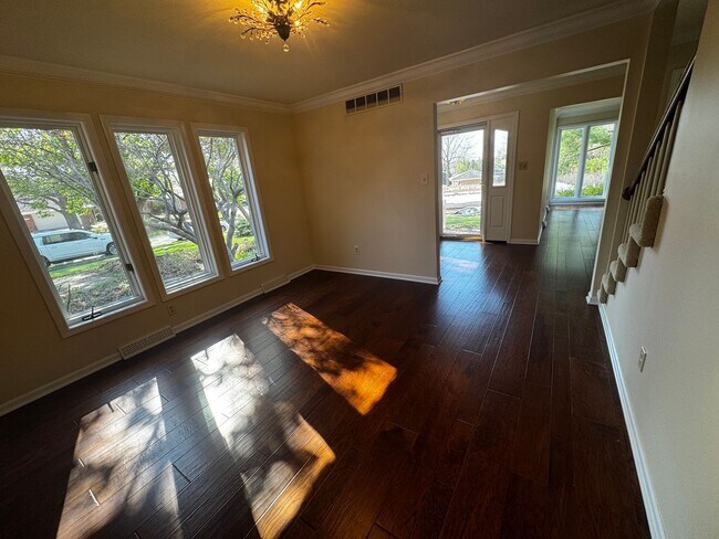Photo - 3 bedroom,3.5bath.