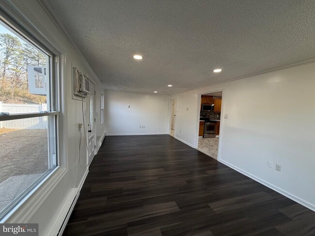 Photo - 20 Andrea Ct