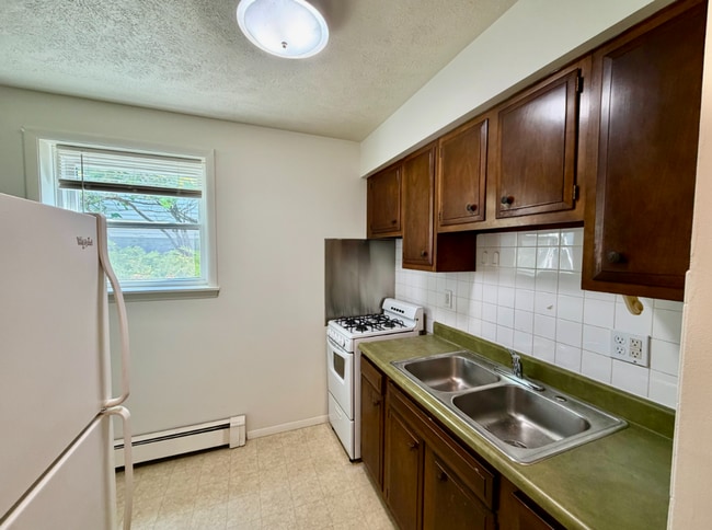 1106 N Mclean St Unit 3