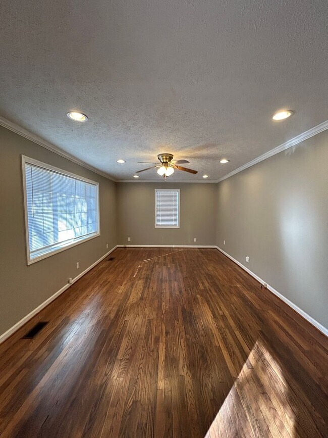 Photo - 125 Mitchell Rd