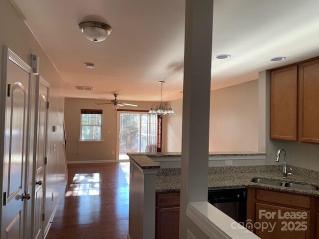 Photo - 117 Marakery Rd