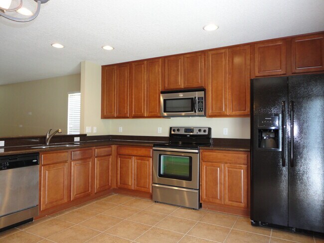 Photo - 2705 Bullion Loop