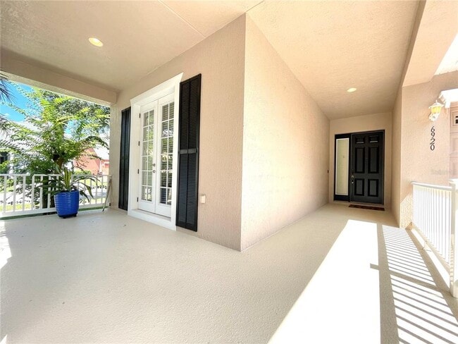 Photo - 6920 Helmsley Cir