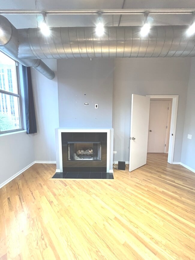 Photo - 500 S Clinton St Unit 310