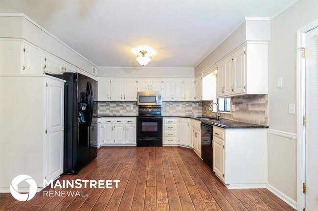 Photo - 14501 St Andrews Dr