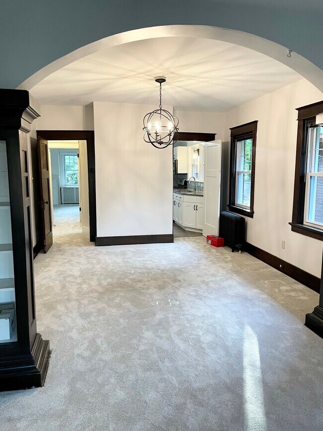 Photo - 1432 Severn St