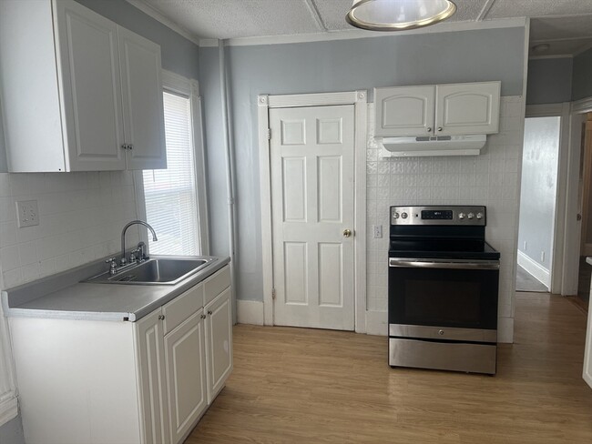 Photo - 33 Cherry St Unit 1