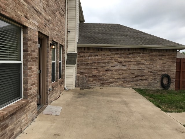 Photo - HUGE home in Red Oak!!