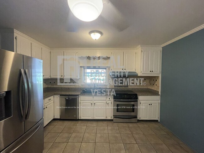Photo - 240 Candler Dr