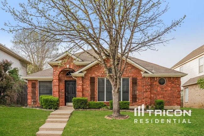 Photo - 834 San Jacinto Dr House