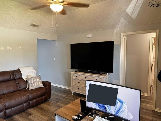 Photo - 5216 Brookwood Dr