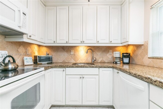 Photo - 3131 S Ocean Dr Unit 110