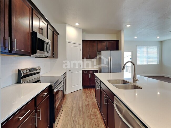 Photo - 3371 S 2580 W