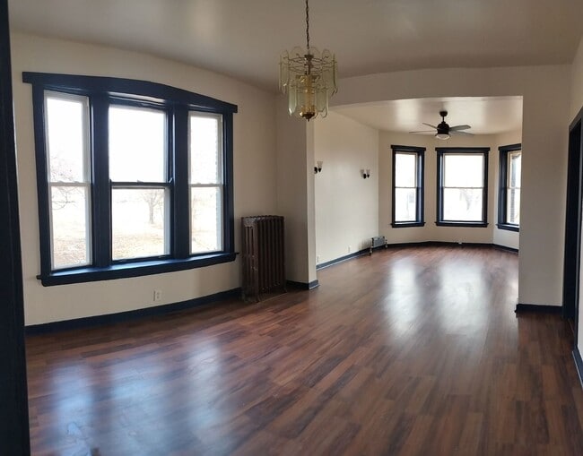 Photo - 1420 S Millard Ave