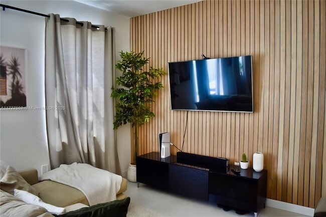 Building Photo - 452 NW 203rd Terrace