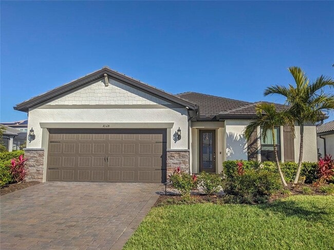 Building Photo - 16328 Hidden Oak Lp Rental