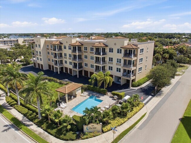 830 The Esplanade N Unit 304