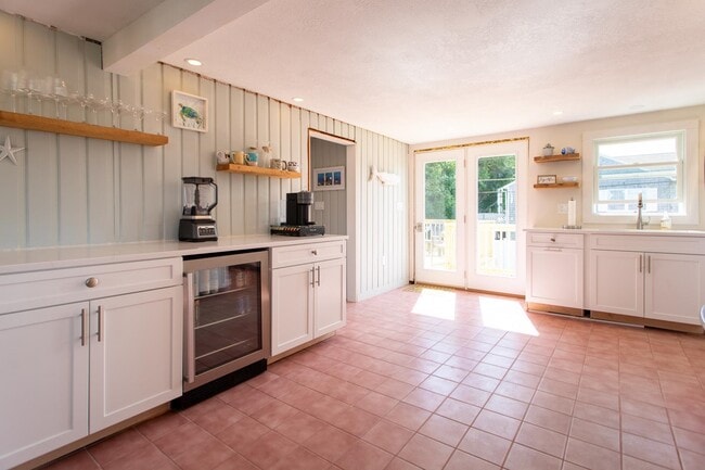 Photo - 60 Plymouth St