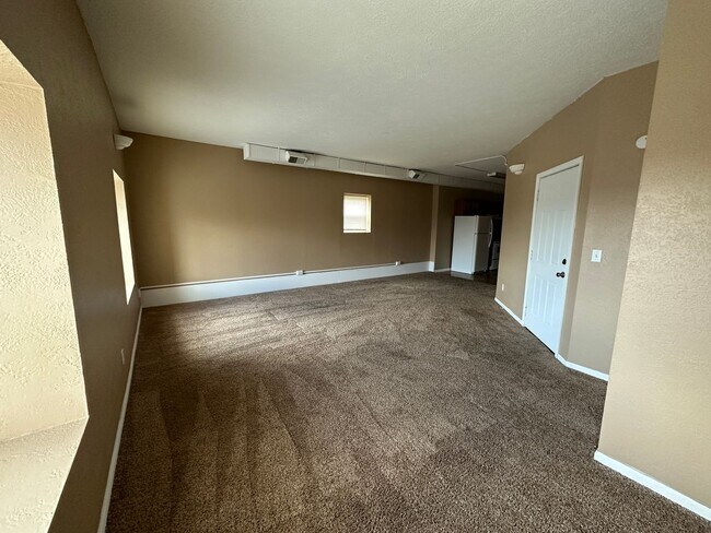 Photo - 634 E Michigan Ave Unit #B