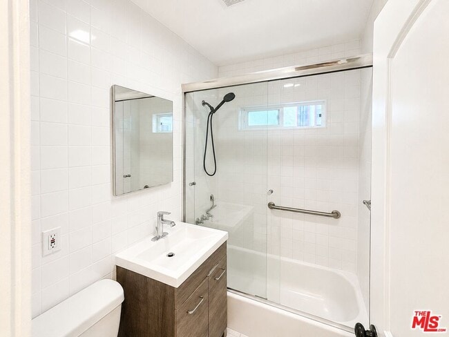 Photo - 6853 Alta Loma Terrace