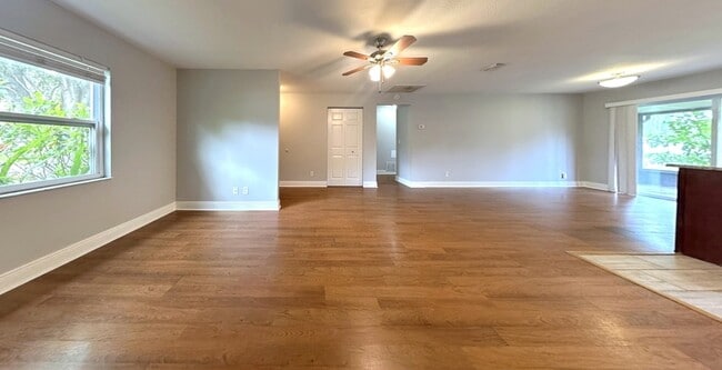 Photo - 6475 Cedarbrook Dr