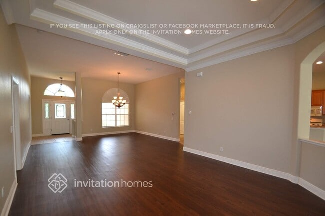 Photo - 13075 Peregrin Cir