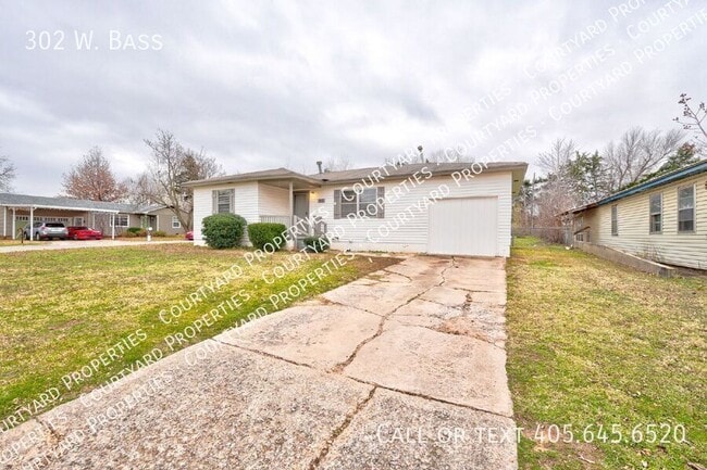 Photo - 302 W. Bass-