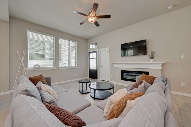 Photo - 559 Longleaf Pine Dr