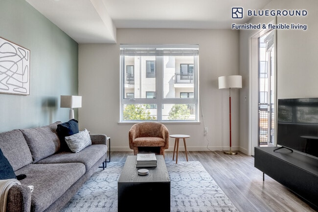 Photo - 6701 Shellmound St Unidad FL4-ID1458