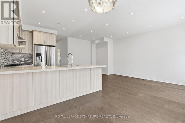 Photo - 128 Orchardcroft Rd