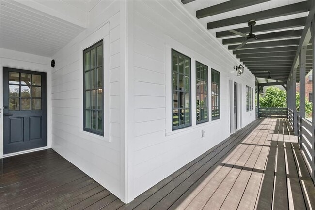 Photo - 1296 Hilton Dr