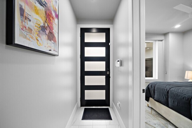 Photo - 3513 Hutchins St