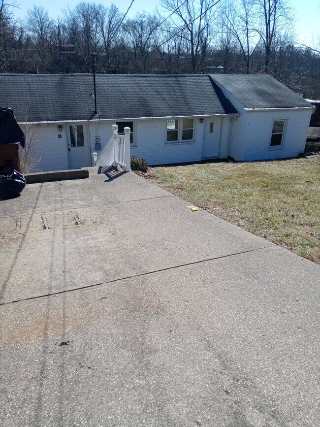 66 Grant St Rental For Rent in Fort Thomas, KY