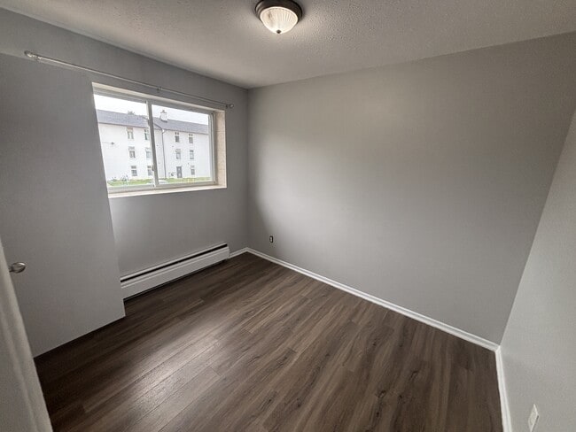 Photo - 99 Westwood Dr