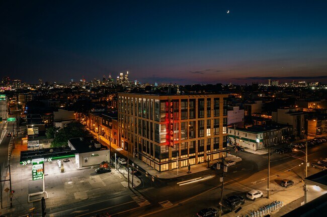 Photo - 2636 E York St Unidad 409