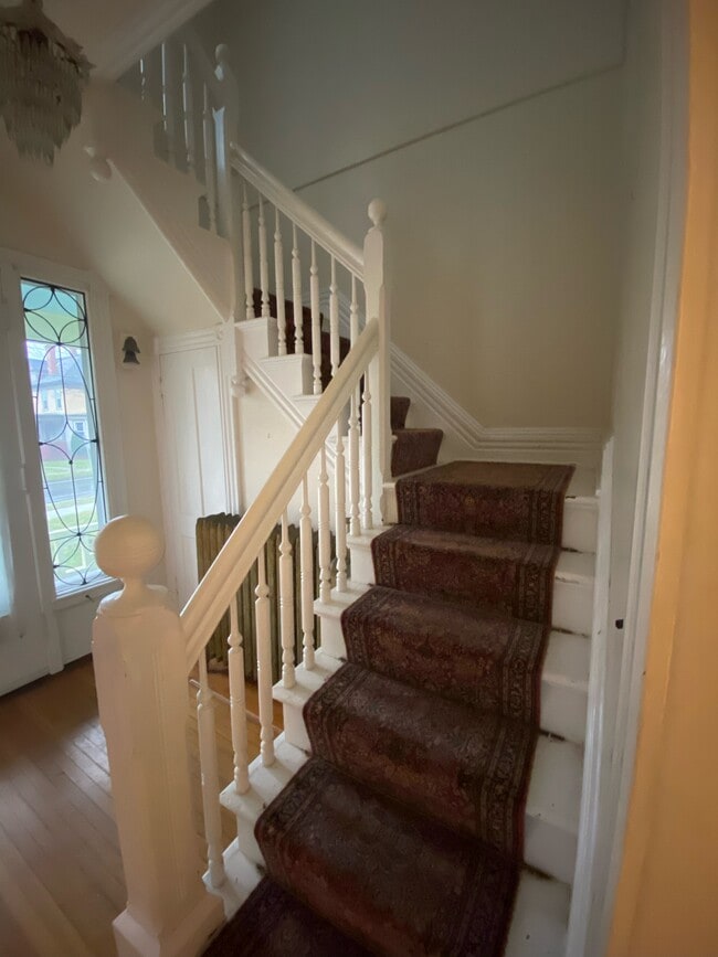 Photo - 51 Center St