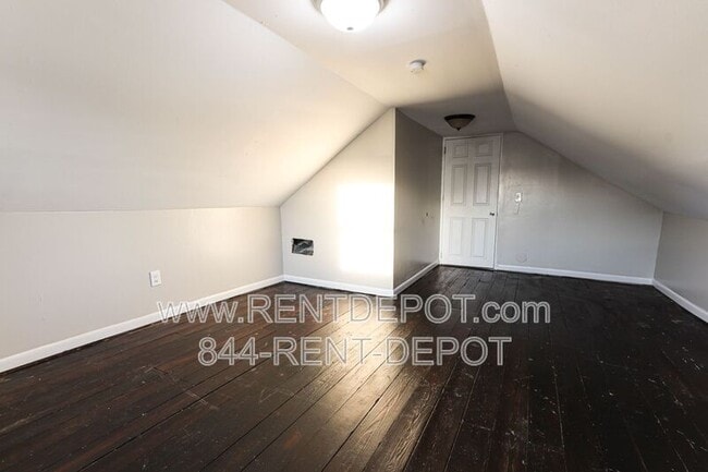 Photo - 2114 N. Fifth Ave.