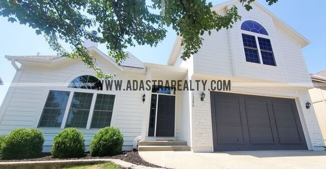 Photo - Gorgeous Updated Home in Blue Valley, South Overland Park-Available in APRIL!!