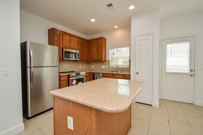 Photo - 29725 Sullivan Oaks Dr