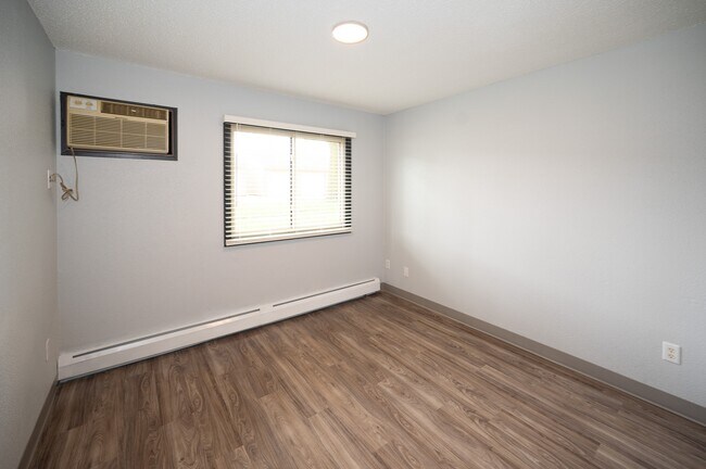 Meadow Park Apartments