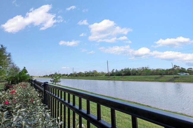 Photo - 3036 Sunmoon Ln