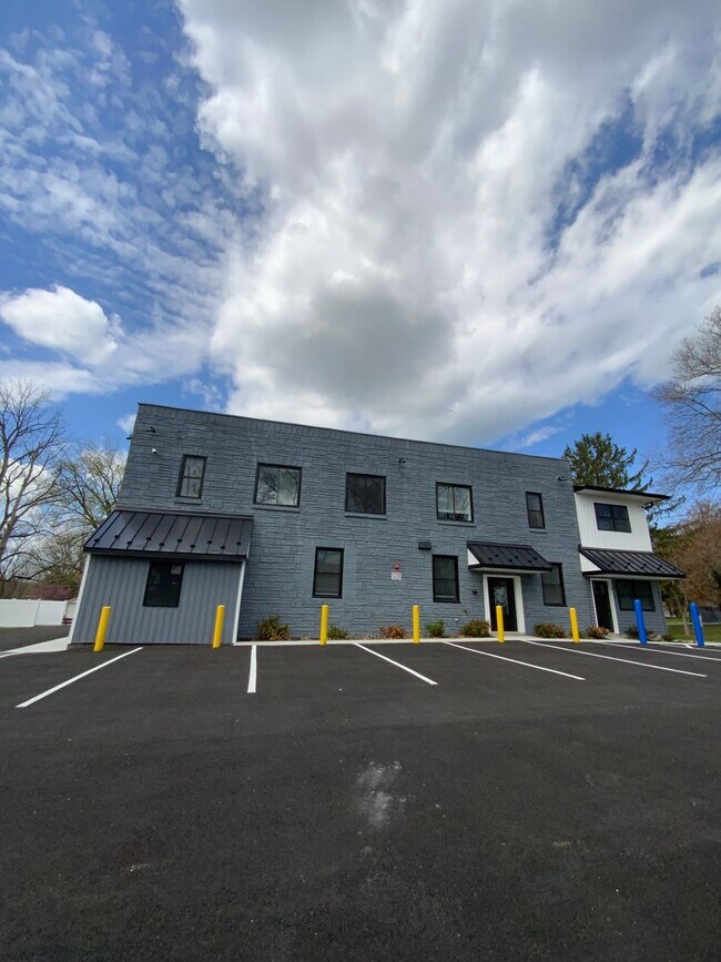 Photo - 800 Park Hill Dr Unidad 800 PARKHILL DR. APT. #101