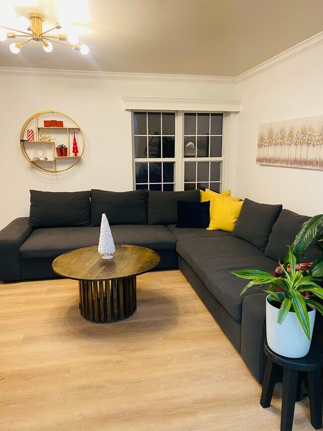 Photo - 2745 Borkshire Ln