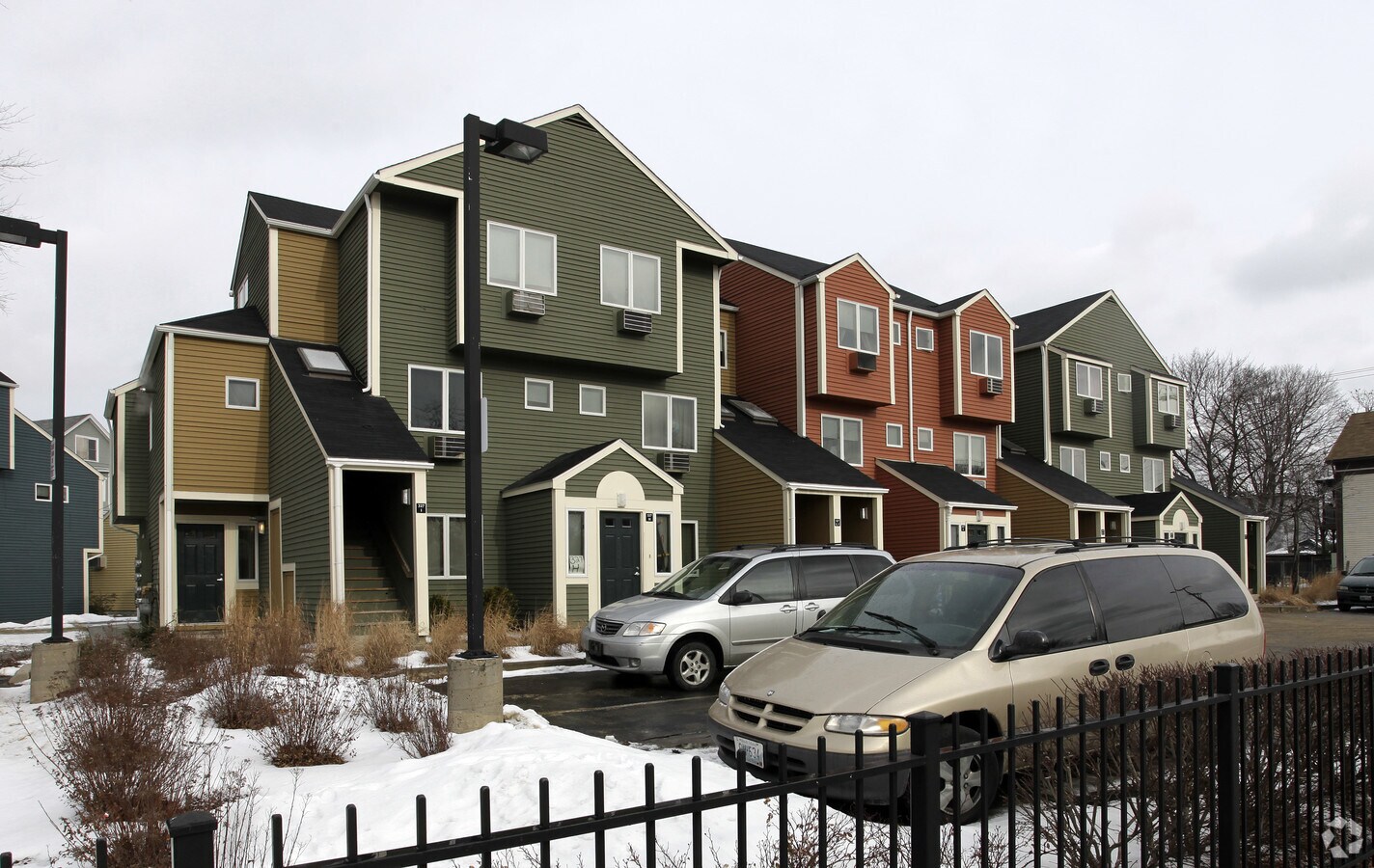 Photo - Omni Point Apartments