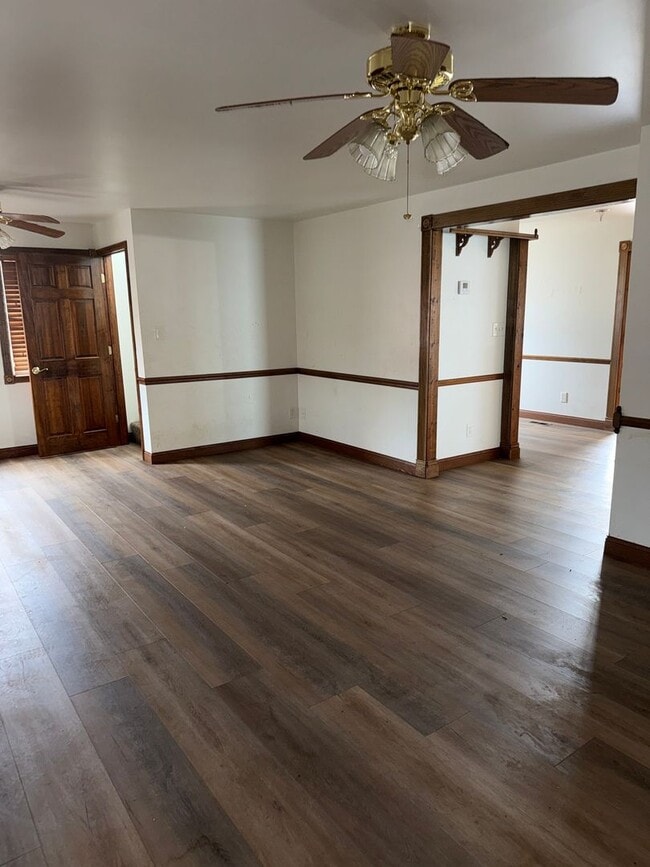 Photo - Beautiful 2 Bed 2 Bath Home - Includes Stove & Refrigerator