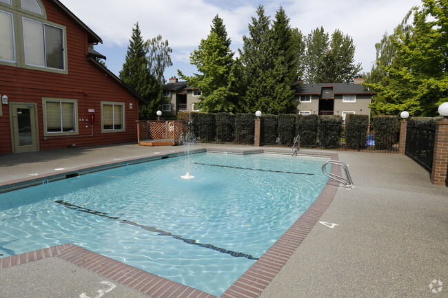 Pool - The Lodge at Madrona Rental