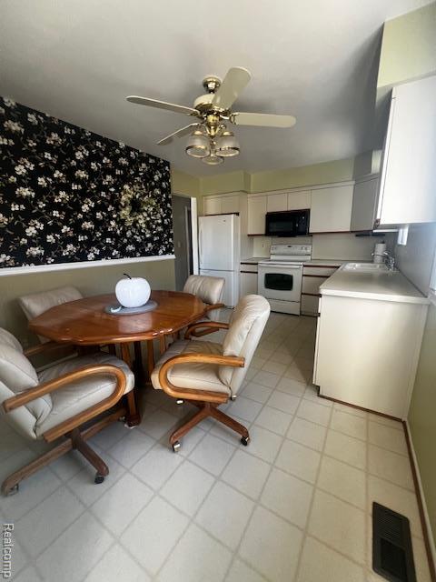 Photo - 5918 N Lafayette St