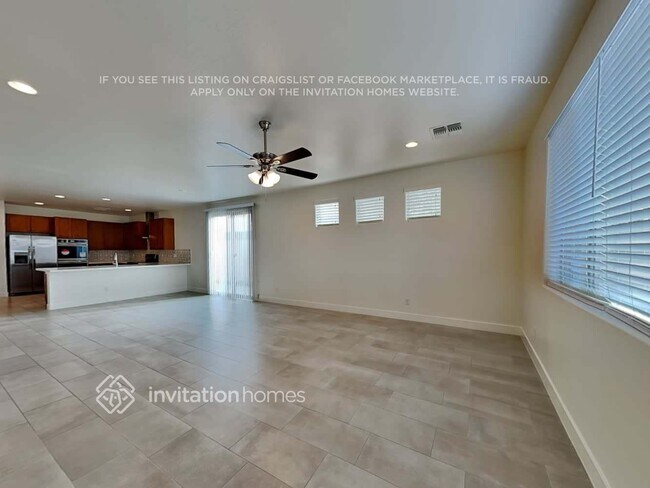 Photo - 16513 S 10th St